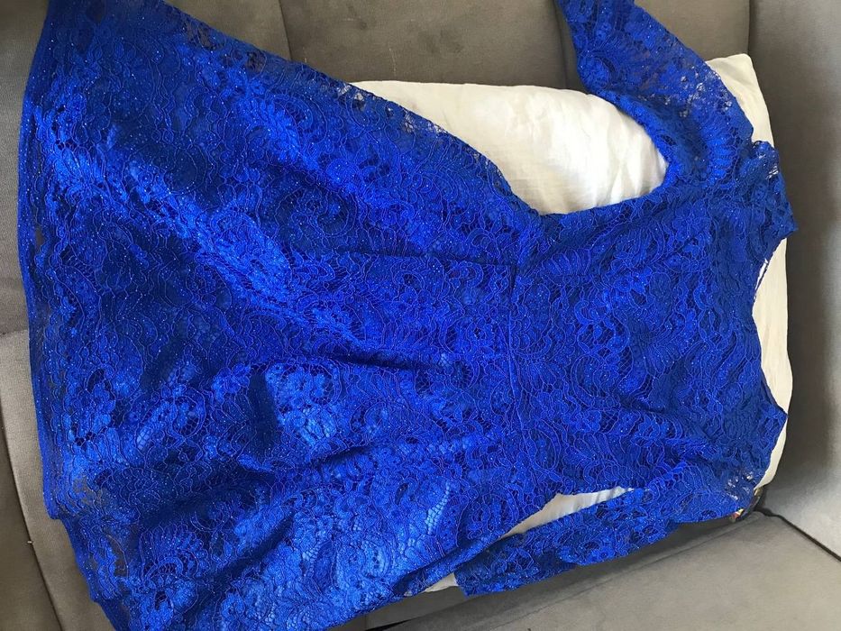 Продам платья хорошим состояние