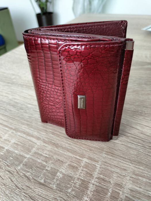 Портмоне женское