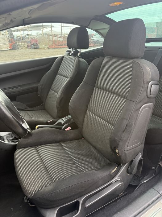 Pejo 307 cc  2.0 136 ph  2004g  cabrio   на части