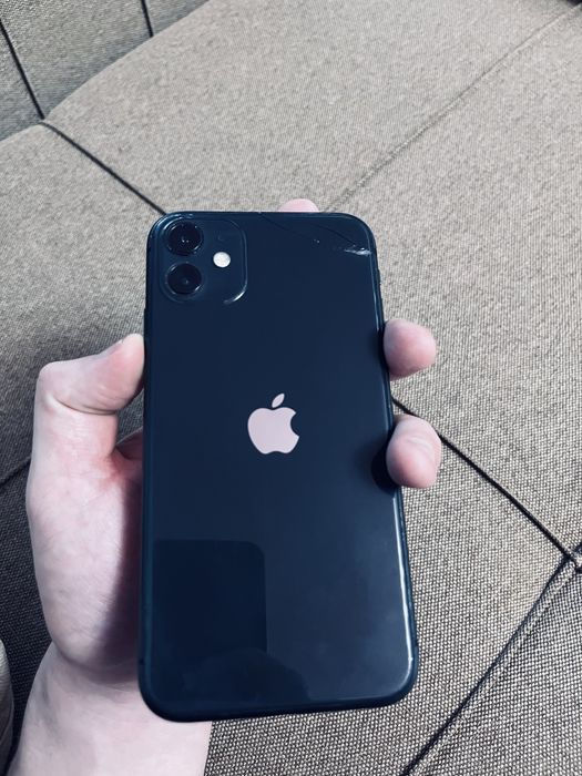 Продается айфон 11