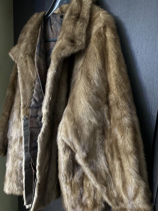 Haina din blana naturala