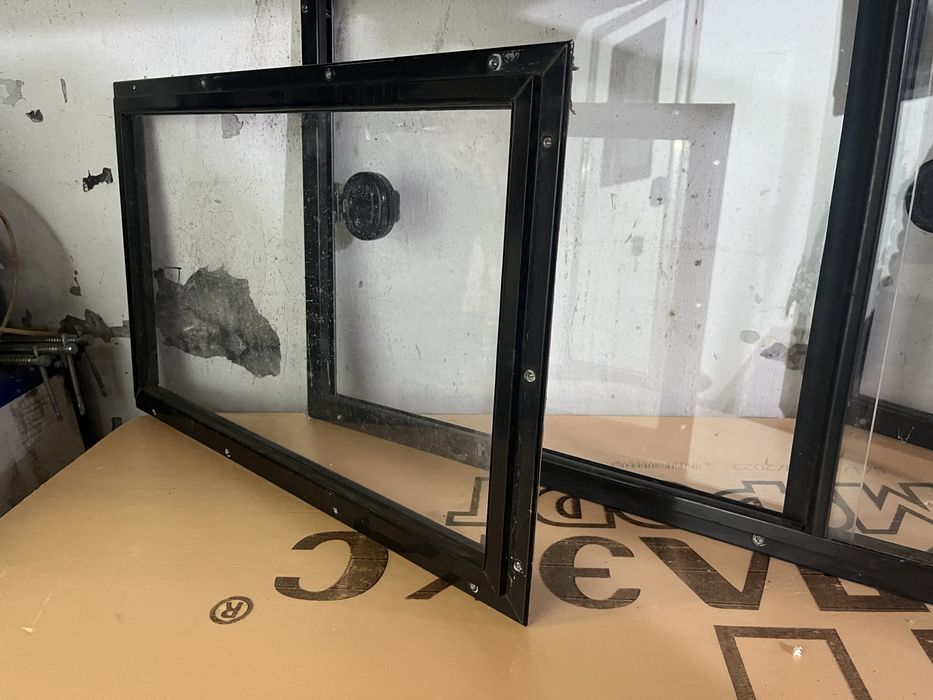 Окна алюминиевые