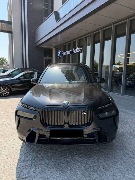 Bmw x7 m60i продается