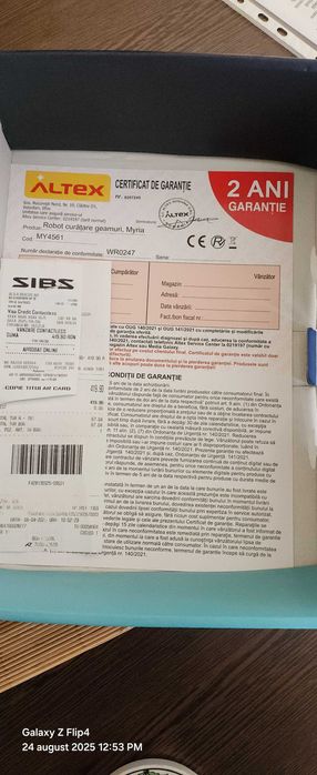 Robot spalare geamuri