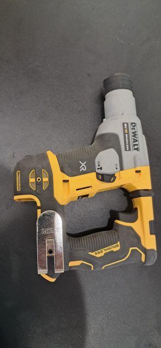 Bormașina dewalt