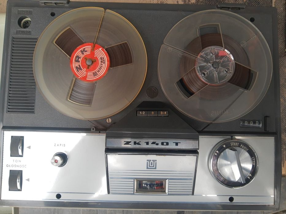 Магнетофон Унитра нов