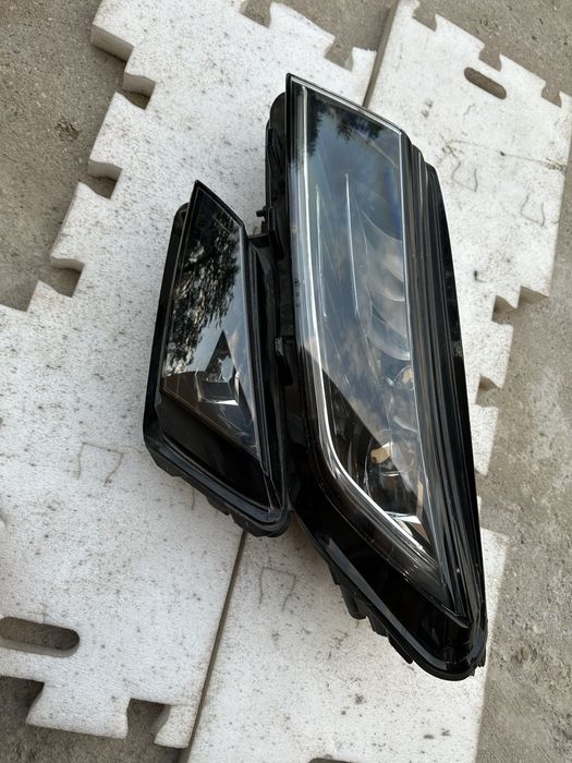 Far stanga full led full led skoda kodiaq.