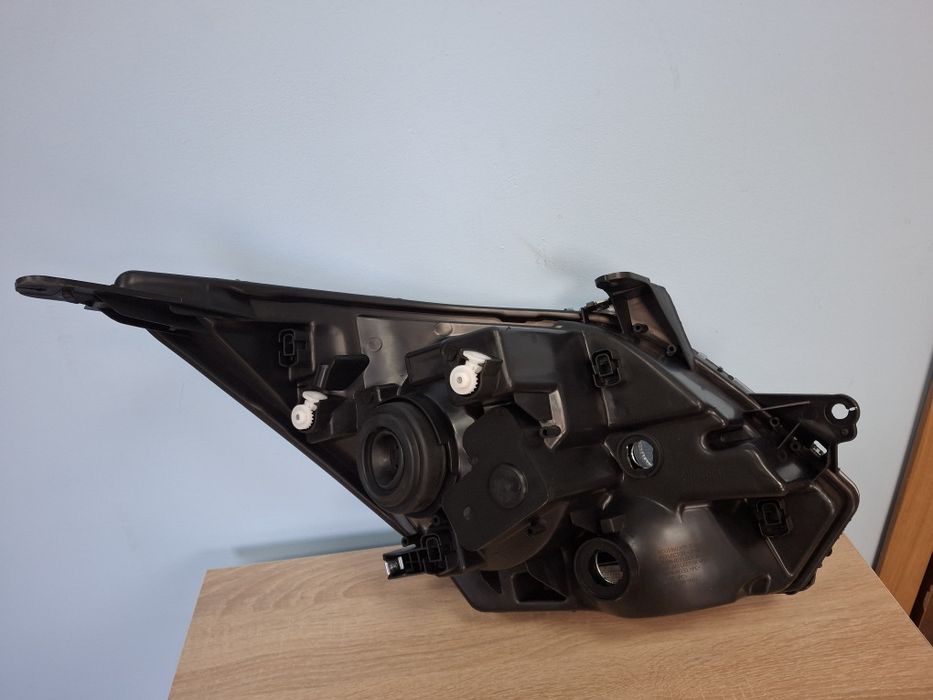 Фара левая кобальт