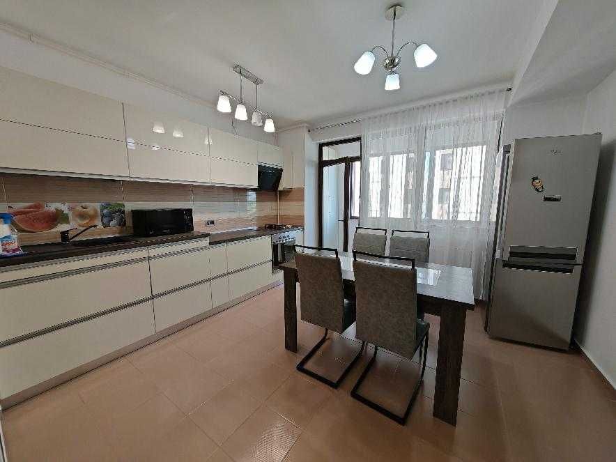 Inchiriem Apartament 3 Camere 94 Mp, Modern, Semidec, Tractorul Isaran
