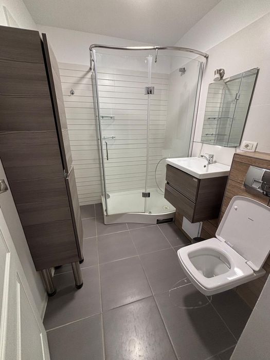 Inchiriez apartament, 3 min de metrou Aurel Vlaicu  Aviatiei