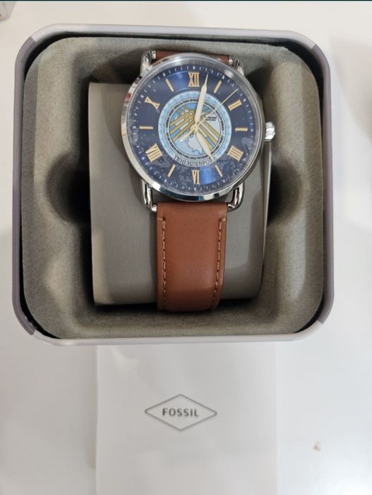 Продам часы с эмблемой ТШО