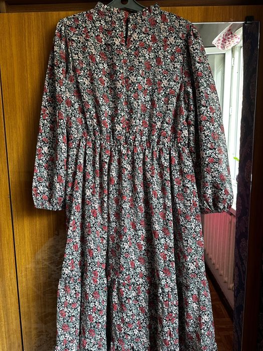 Красивое нарядное платье