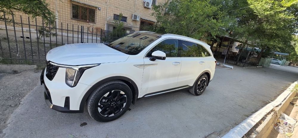 Kia Sarento Srochna sotiladi 2024-yil 59000 prabg