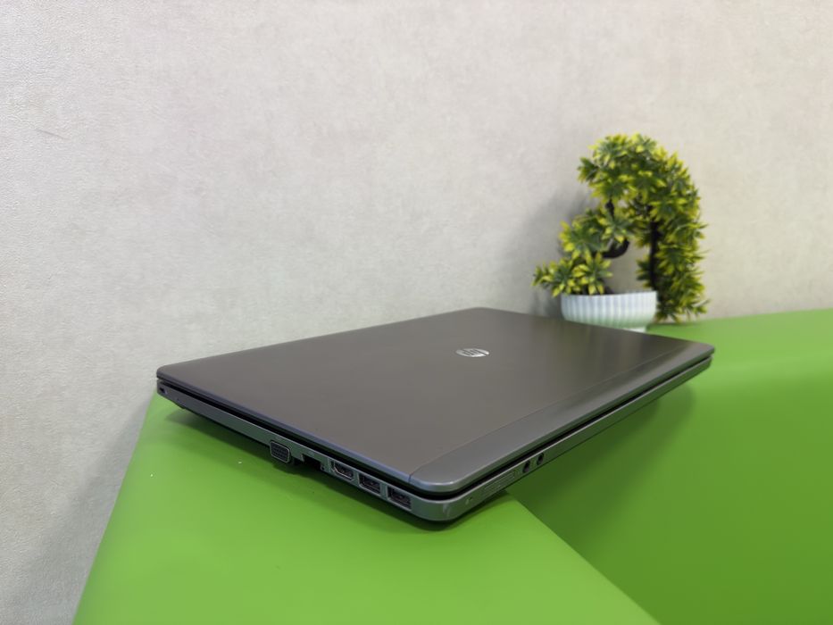 Быстрый ноутбук SSD