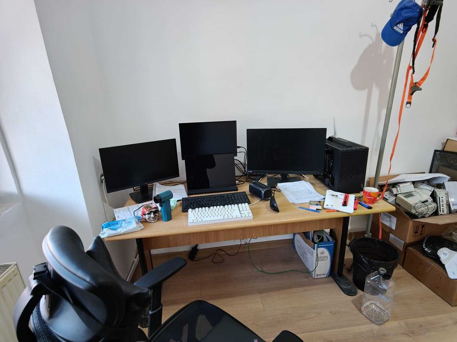 Vand monitoare, Gigabyte M27U, Uperfect 118K