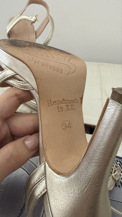 Sandale aurii cu toc - Marimea 34