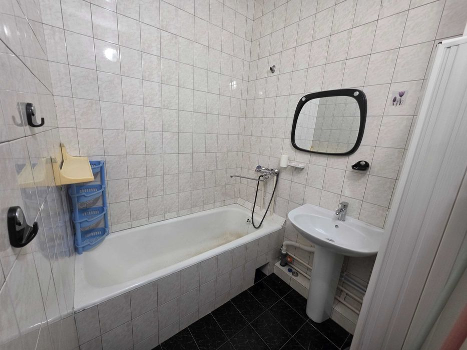 Продам свою квартиру 3/6/9 на Карасу-6 (Карасув), фактически 4 комнаты