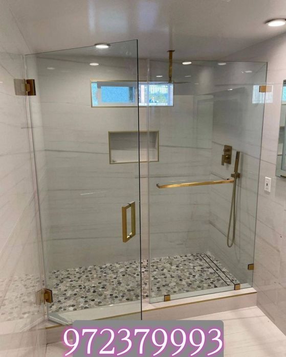 Душевые кабина и Стеклянные услуги от надёжный компании "OYNAI AMIRI