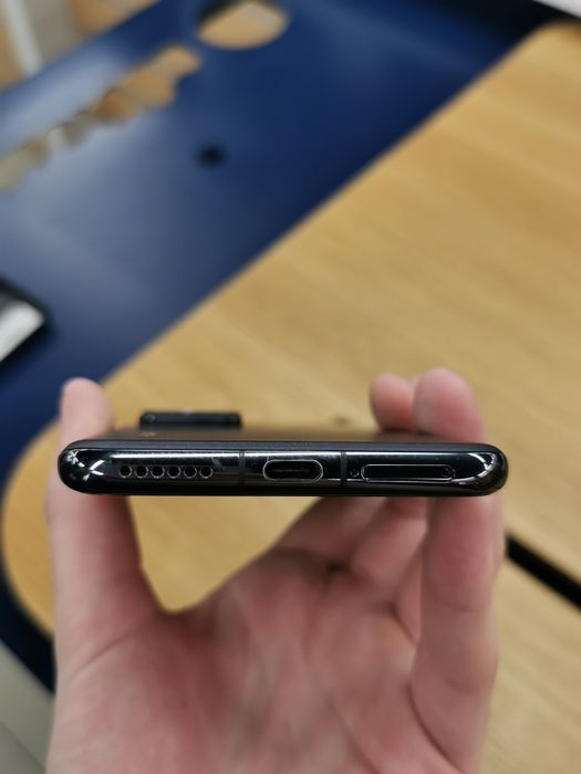 Huawei p60 pro, пользовался 1 год