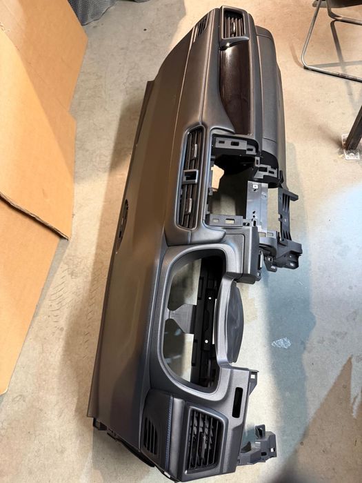 Plansa bord nissan leaf