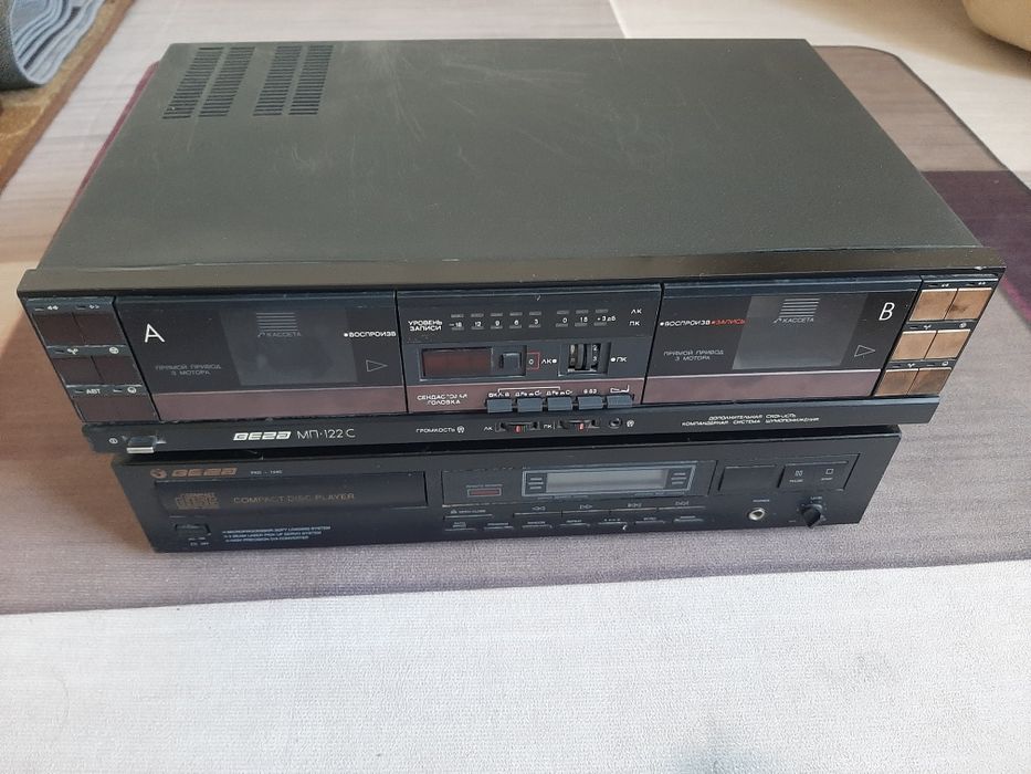 Магнетафон  касетный