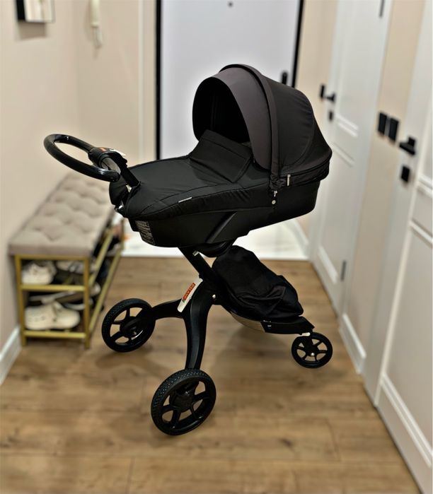 Продам коляску 2в1