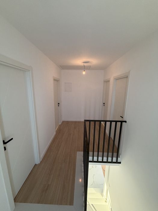 Casa individuala moderna la cheie | 116mp utili | Tisauti