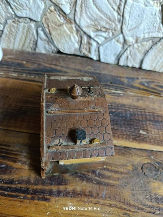 Стара музикална къщичка