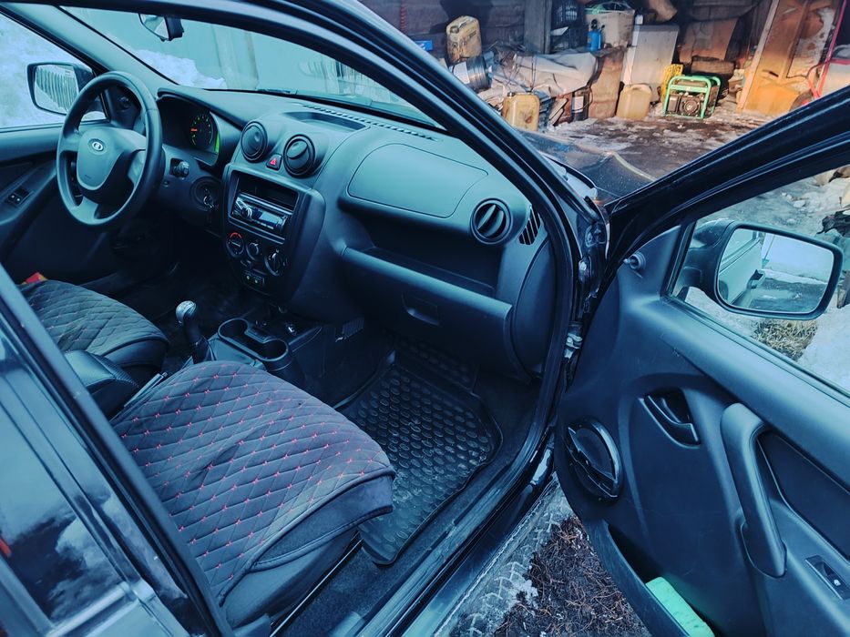 Продам Гранту 2013 год