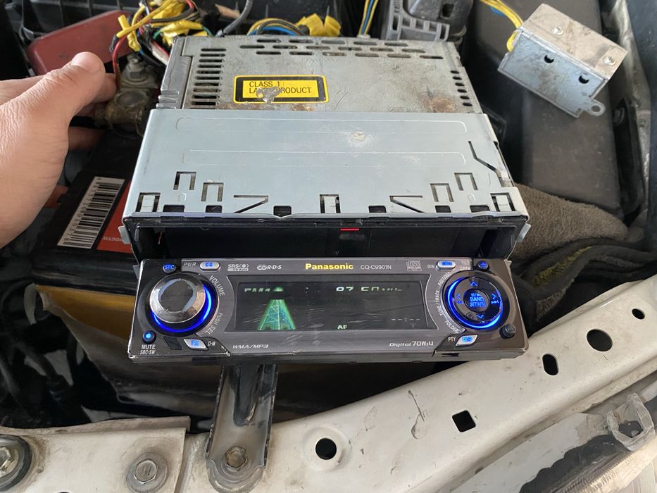 Дельфин мафон Panasonic CQ-C9901N