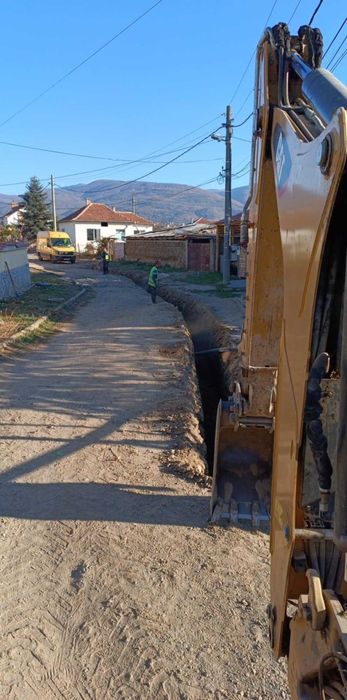 Багер и самосвал