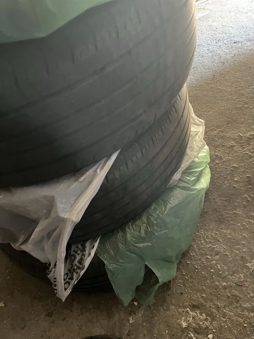 Продам шины 215/60/16 на тойоту