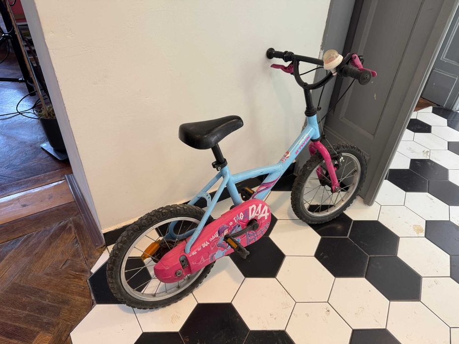 Bicicleta fetita 5-8 ani, 18’’ inch, B-Twin (Decathlon)