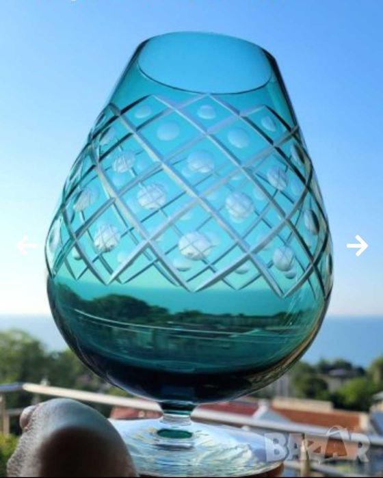 Кристална ваза гравирана зелена Германия 60-те години