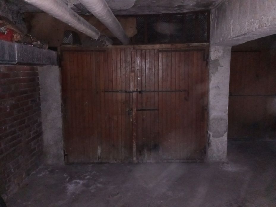 Продава се Гараж / Паркомясто в София, Лозенец - 16 кв.м за 1750 €/кв.м - Снимка #3