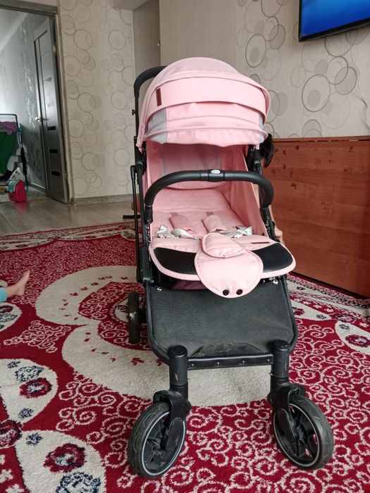 Продам коляску весна +лето+осень
