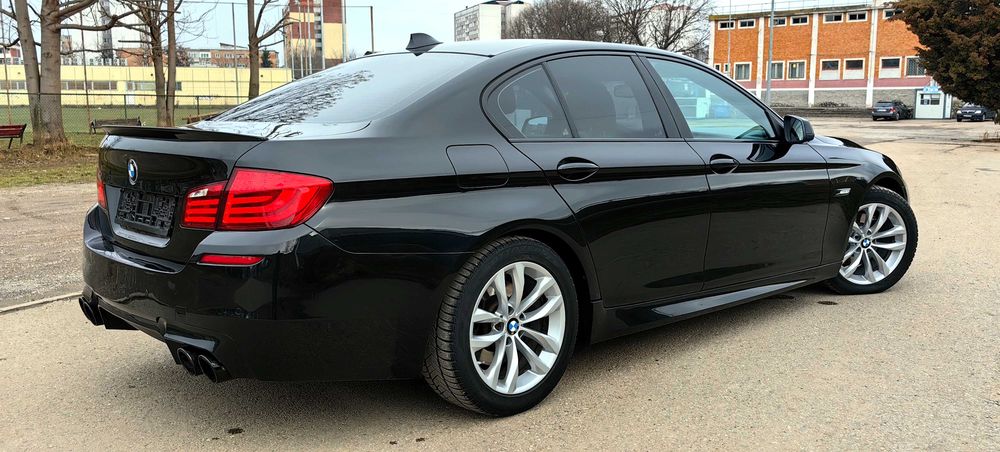 BMW 5 Series 2011 — imagine 5
