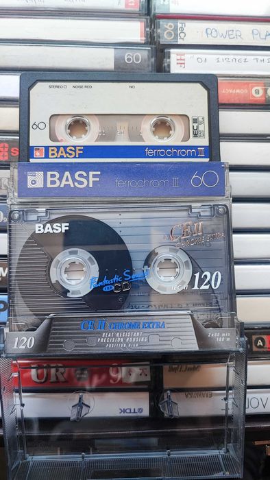 Аудио касети 80 броя