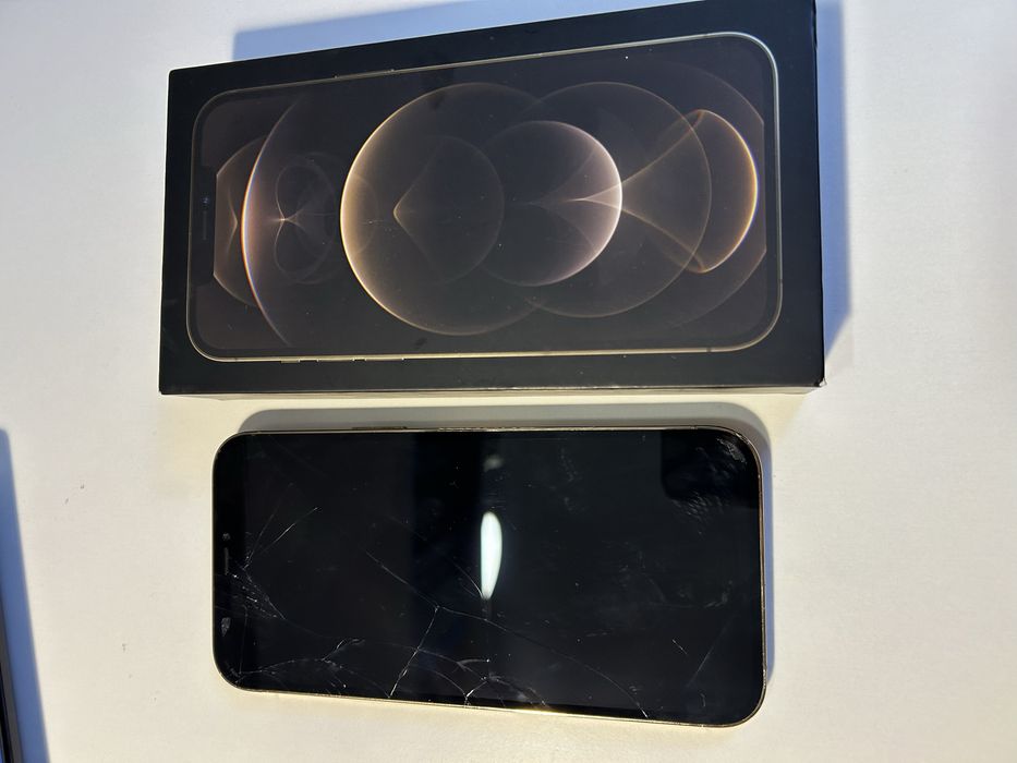 Продам iPhone 12 pro max 256 гб