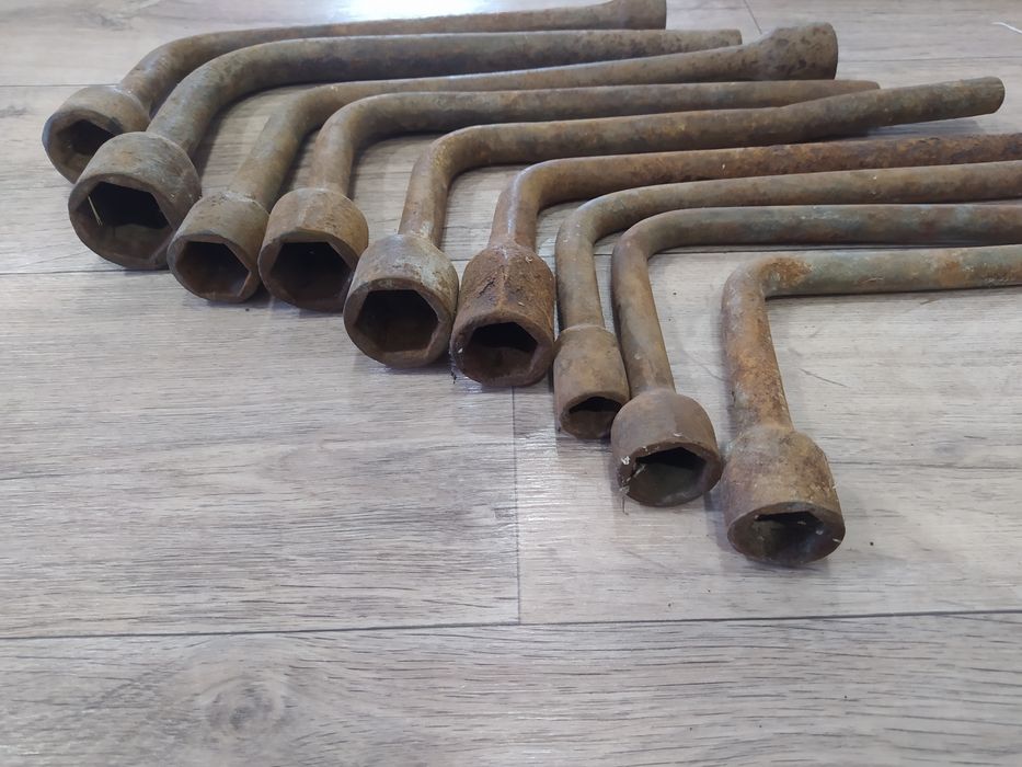 Продам ключи рожковые, торцевые