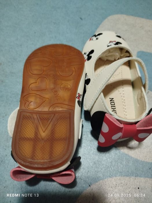 Детски обувки Мини маус стелка 13,5 см