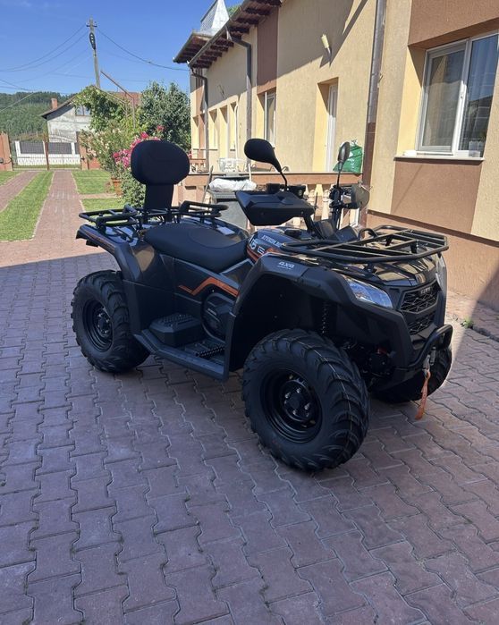 Vând    atv  goes 400