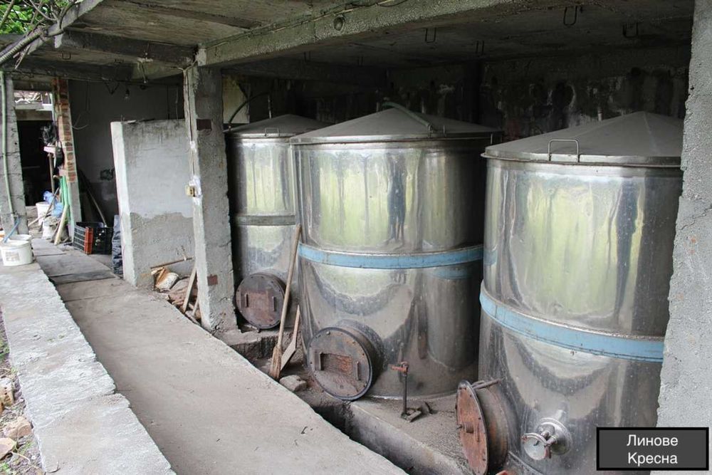 Резервоар вино (винарски лин) от неръждавейка.