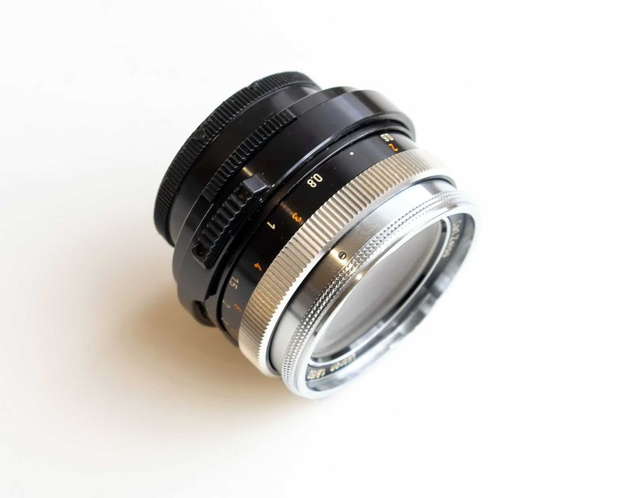 Carl Zeiss ULTRON 50mm F1.8 M42