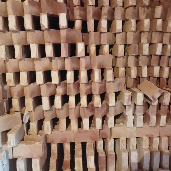 Куш жжони  уштушини бар