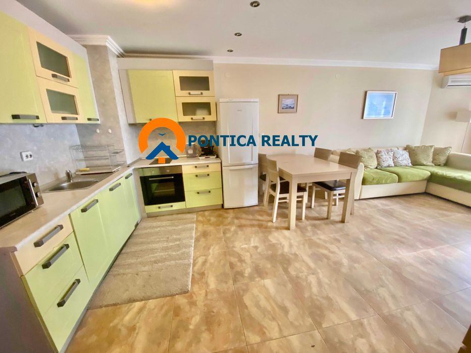 Двустаен на първа линия гледка море в Свети Влас- Манастира