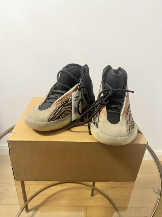 Adidas YZY noi, marime 38.