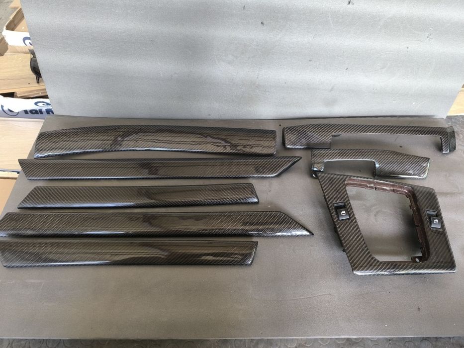 Карбонови лайсни Е46