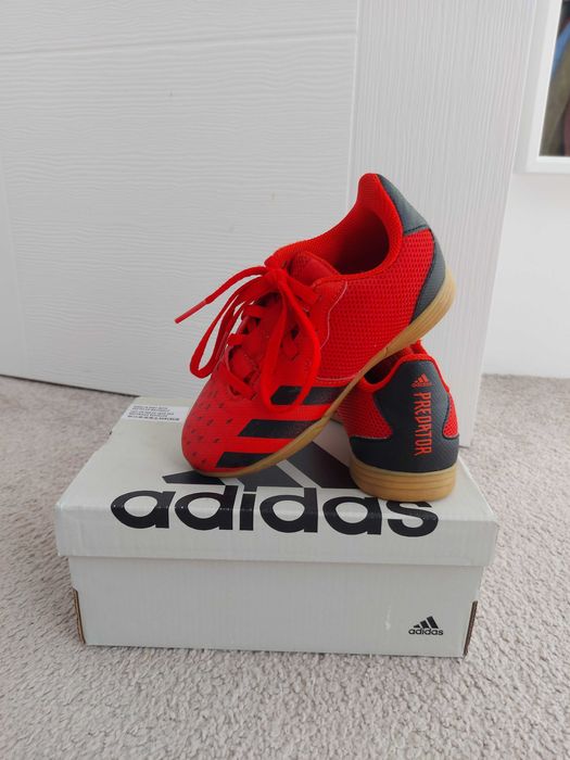 Маратонки спортни обувки футбол изкуствен терен Adidas Predator 29.ном