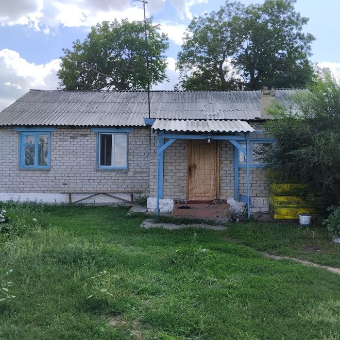 Продам частный 4комнатный большой дом.Находится село Булак.Имеется бол